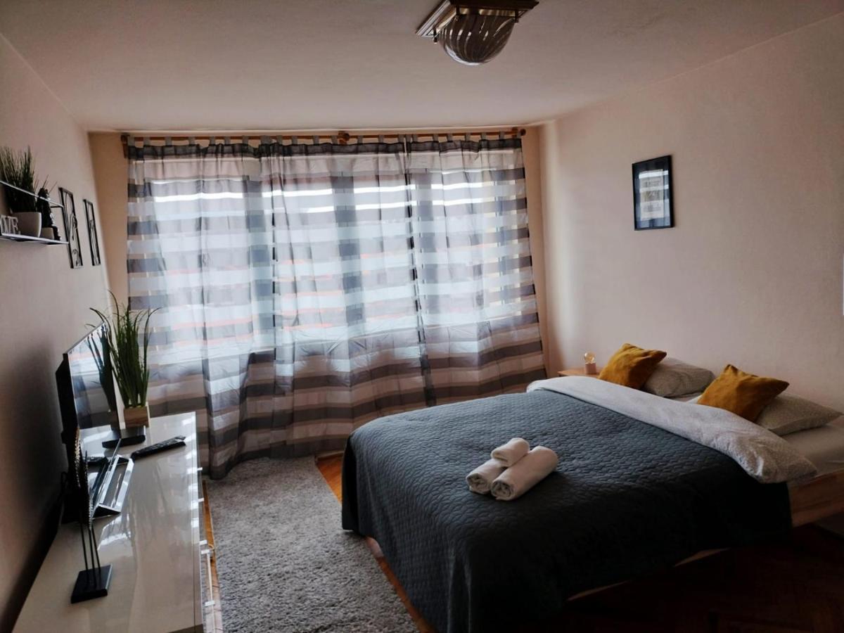 Apartamento Nexus Center Miercurea Ciuc Exterior foto